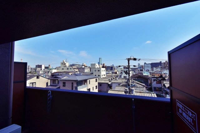 Warm天下茶屋の展望