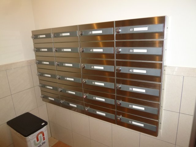 サンライズ鞍馬口のその他共用部分|集合ポスト