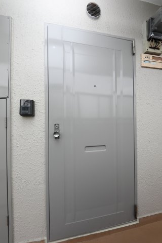 フェニックス二条のその他|412号室玄関