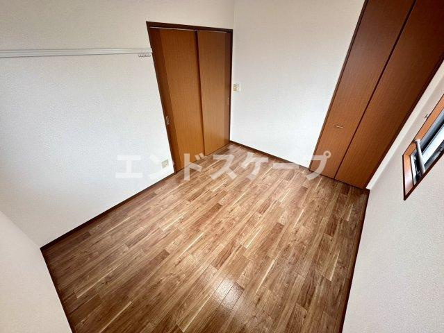 三宮ヒルズBの洋室|高崎、前橋のお部屋探しはエンドスケープまで！お客様の理想お聞かせ下さい♪