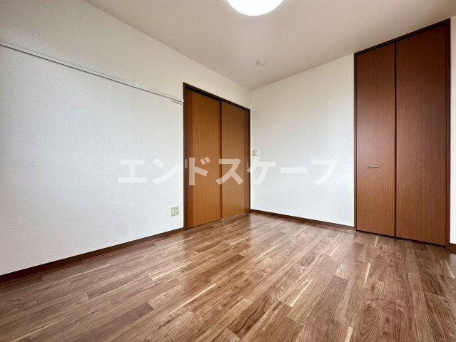 三宮ヒルズBの洋室|高崎、前橋のお部屋探しはエンドスケープまで！お客様の理想お聞かせ下さい♪