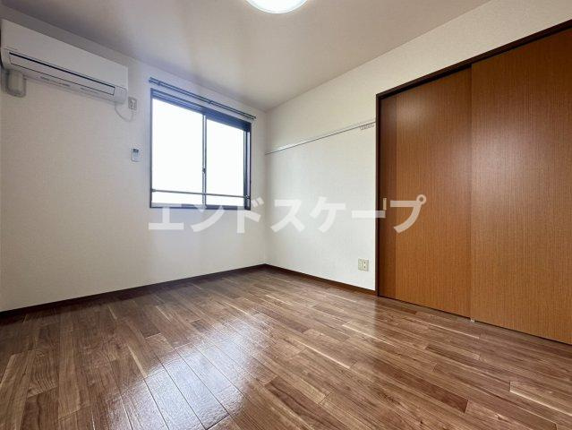 三宮ヒルズBの洋室|高崎、前橋のお部屋探しはエンドスケープまで！お客様の理想お聞かせ下さい♪