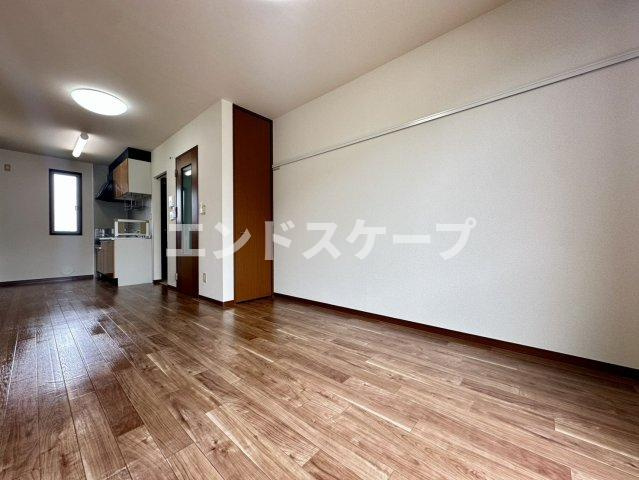 三宮ヒルズBの居間・リビング|高崎、前橋のお部屋探しはエンドスケープまで！お客様の理想お聞かせ下さい♪