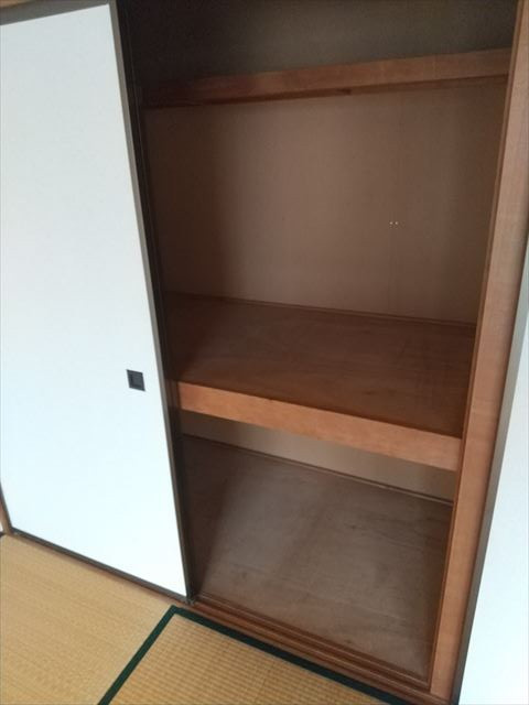 ハイツタカラの収納