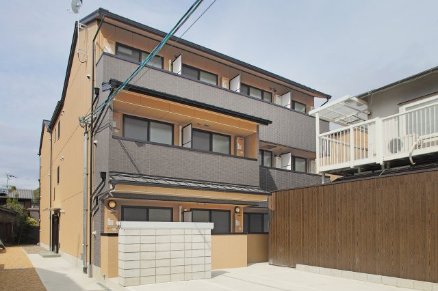 LA SPERANZA33の外観