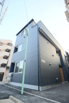 Ｃｏｒｐｏ　Ｅｂｏｓｈｉの画像