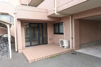 建物入口