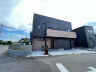 牛久市栄町6丁目　屋上バルコニー　インナーガレージの画像