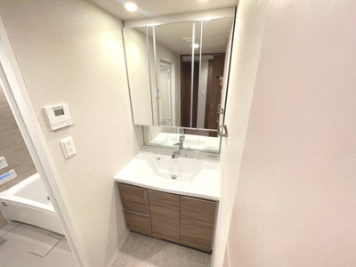 【独立洗面台】 | エスリード箕面船場阪大前