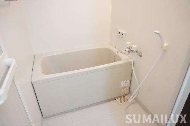 菊池郡菊陽町光の森７丁目の賃貸マンションの浴室