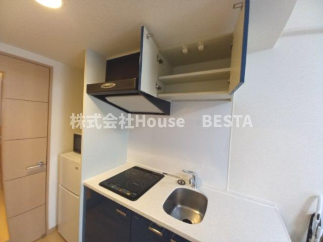 カスタリア三宮のキッチン