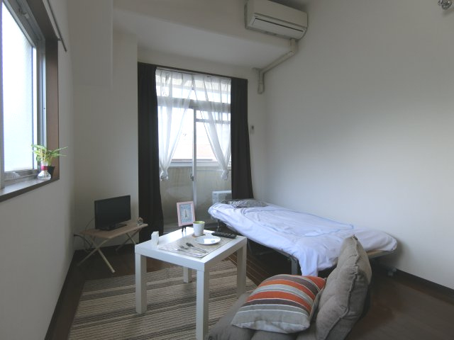 万寿寺ビルの居間・リビング|モデルルーム