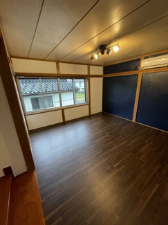 【洋室】 | 《リノベ済み！》新潟県柏崎市関町戸建賃貸