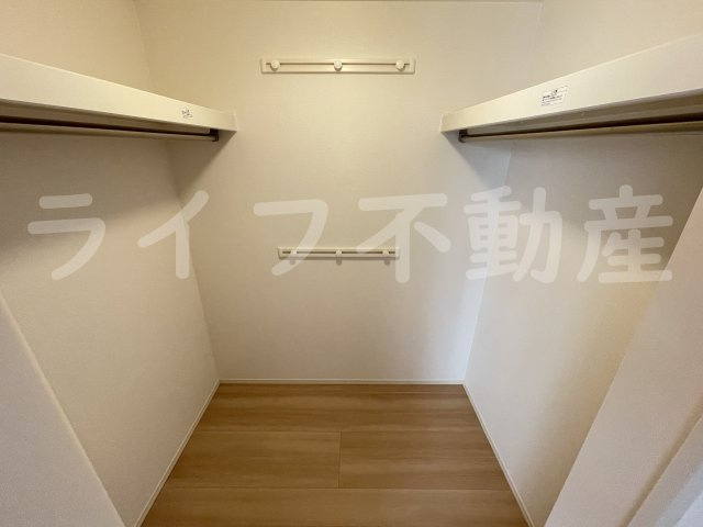 ルアーナA棟の収納