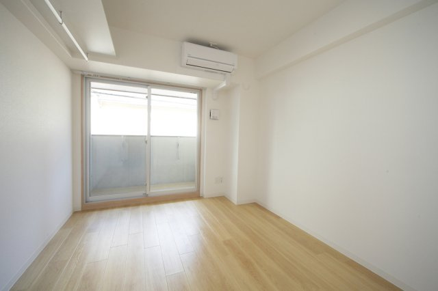 PAUSE役人町の居間・リビング|203号室