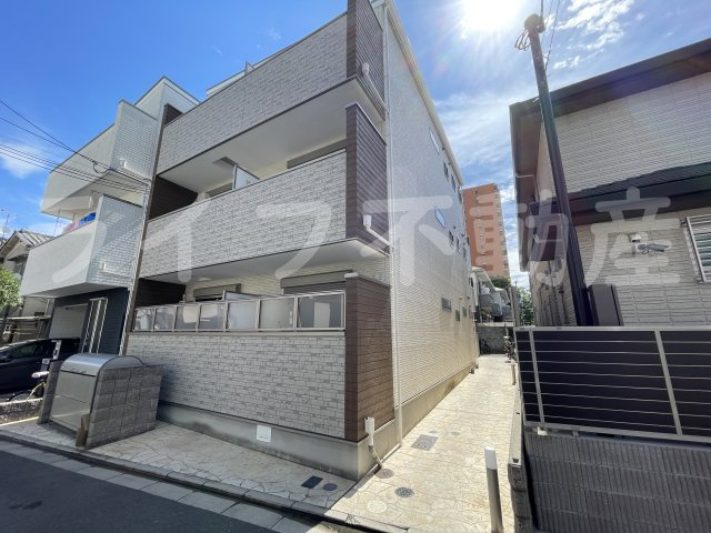 セレニティ若江東町の外観