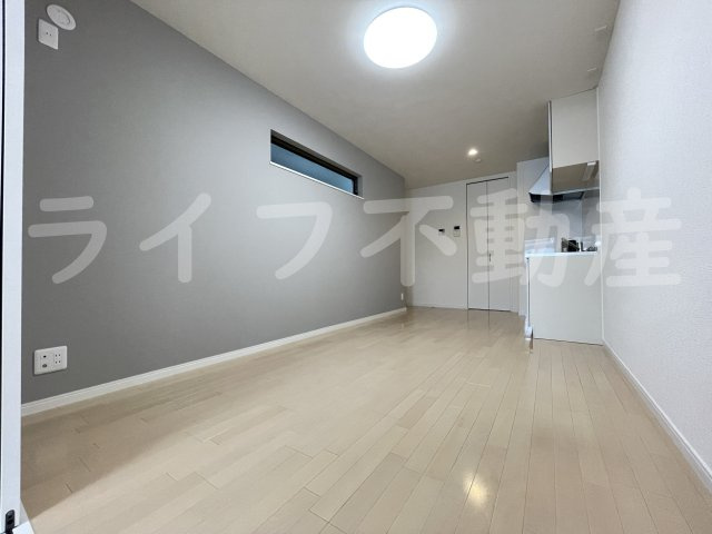 セレニティ若江東町の居間・リビング