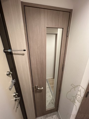 アヴェニール中崎の玄関