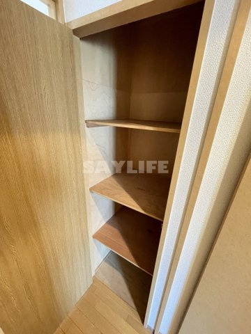クレール緑橋の収納