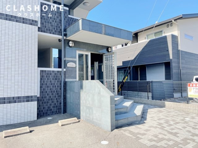 ヴィラ　クオーレ　　刈谷市近郊の賃貸はクラスホーム刈谷店のエントランス