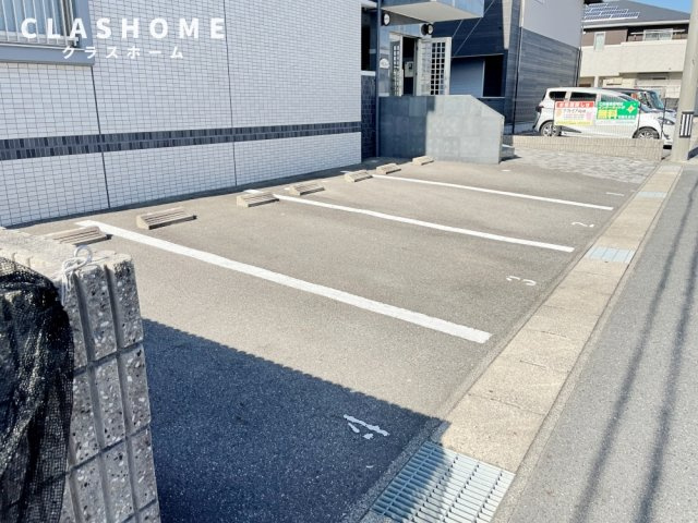 ヴィラ　クオーレ　　刈谷市近郊の賃貸はクラスホーム刈谷店の駐車場