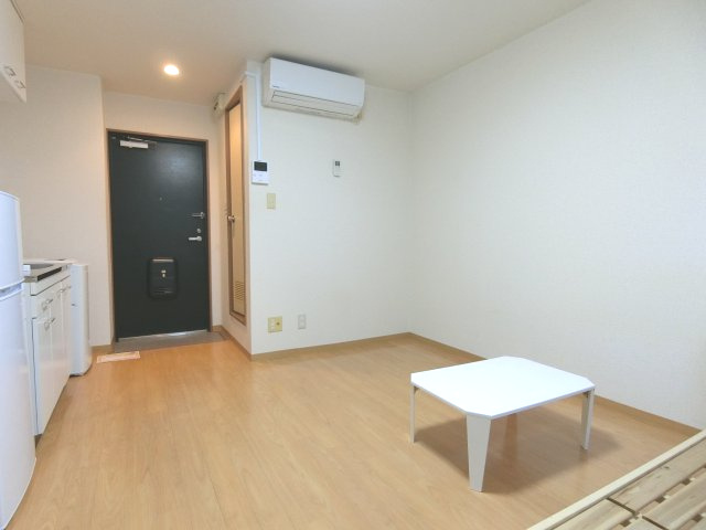 キャニオンテラスⅤの居間・リビング