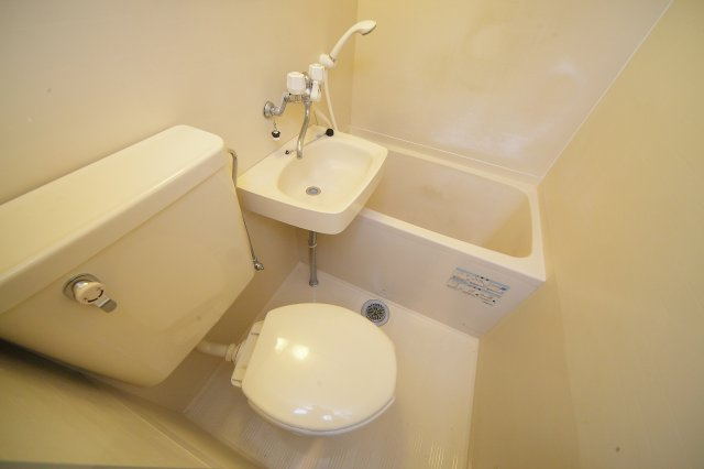 キャニオンテラスⅤの浴室