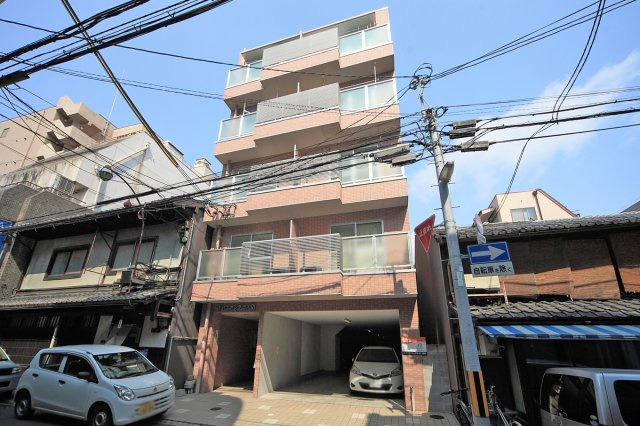 キャニオンテラスⅥ