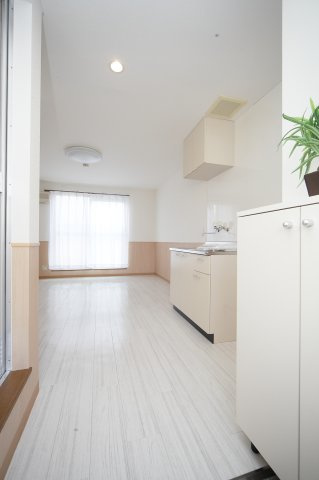 キャニオンテラスⅥの居間・リビング