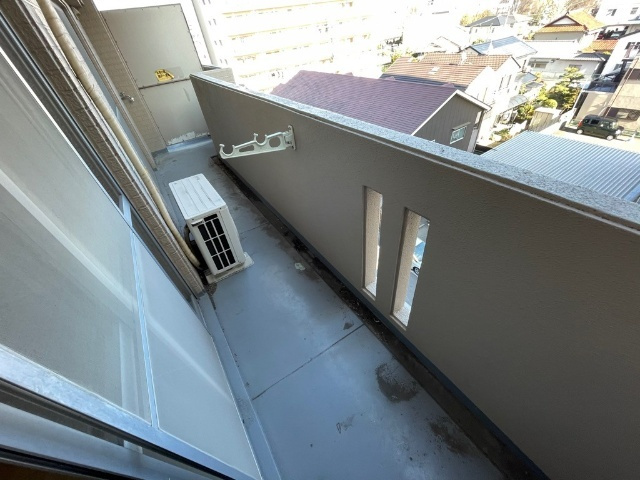 サンメゾン植田のバルコニー