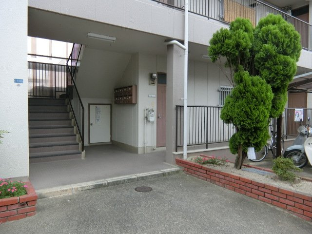 シャトーかわもとのエントランス