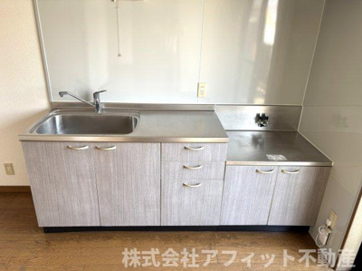 【キッチン】 | ミレニアム桒田