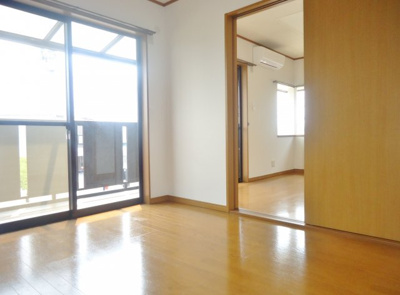 【居間・リビング】 | ミレニアム桒田 | DK6帖　※写真はイメージです
