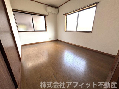 【寝室】 | ミレニアム桒田 | 北側の洋室6帖　