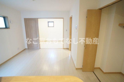 【居間・リビング】 | DEVELD菊井