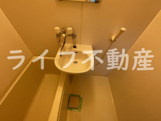 フルール五百石の洗面所