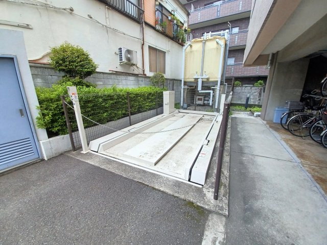 ルミネ馬込の駐車場
