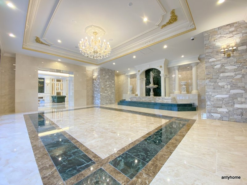 Vinoプレジオ本町　仲介手数料無料のロビー