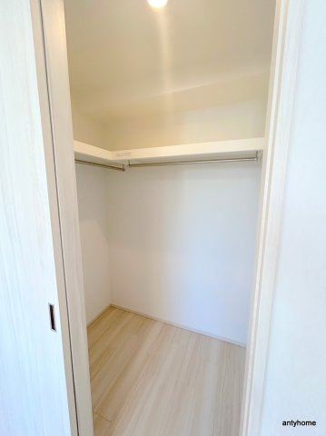 Vinoプレジオ本町　仲介手数料無料の収納