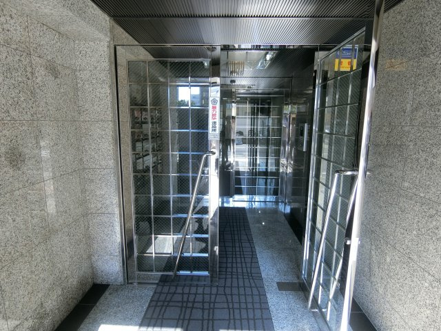 【エントランス】 | サンプラザ上汐