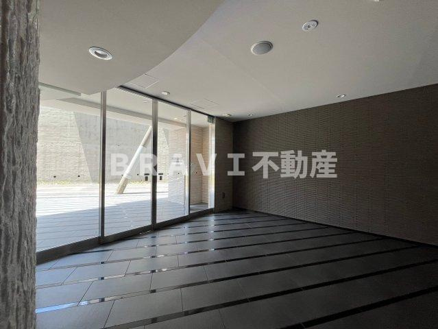 セレニテ京橋クレアのロビー|清潔なロビーです