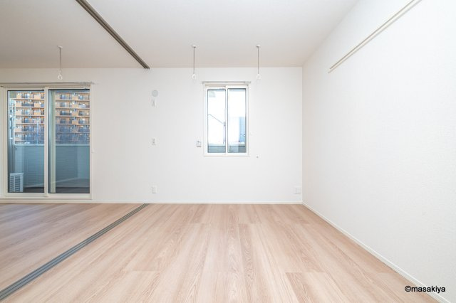 グランスクエア　Ⅲ番館の洋室