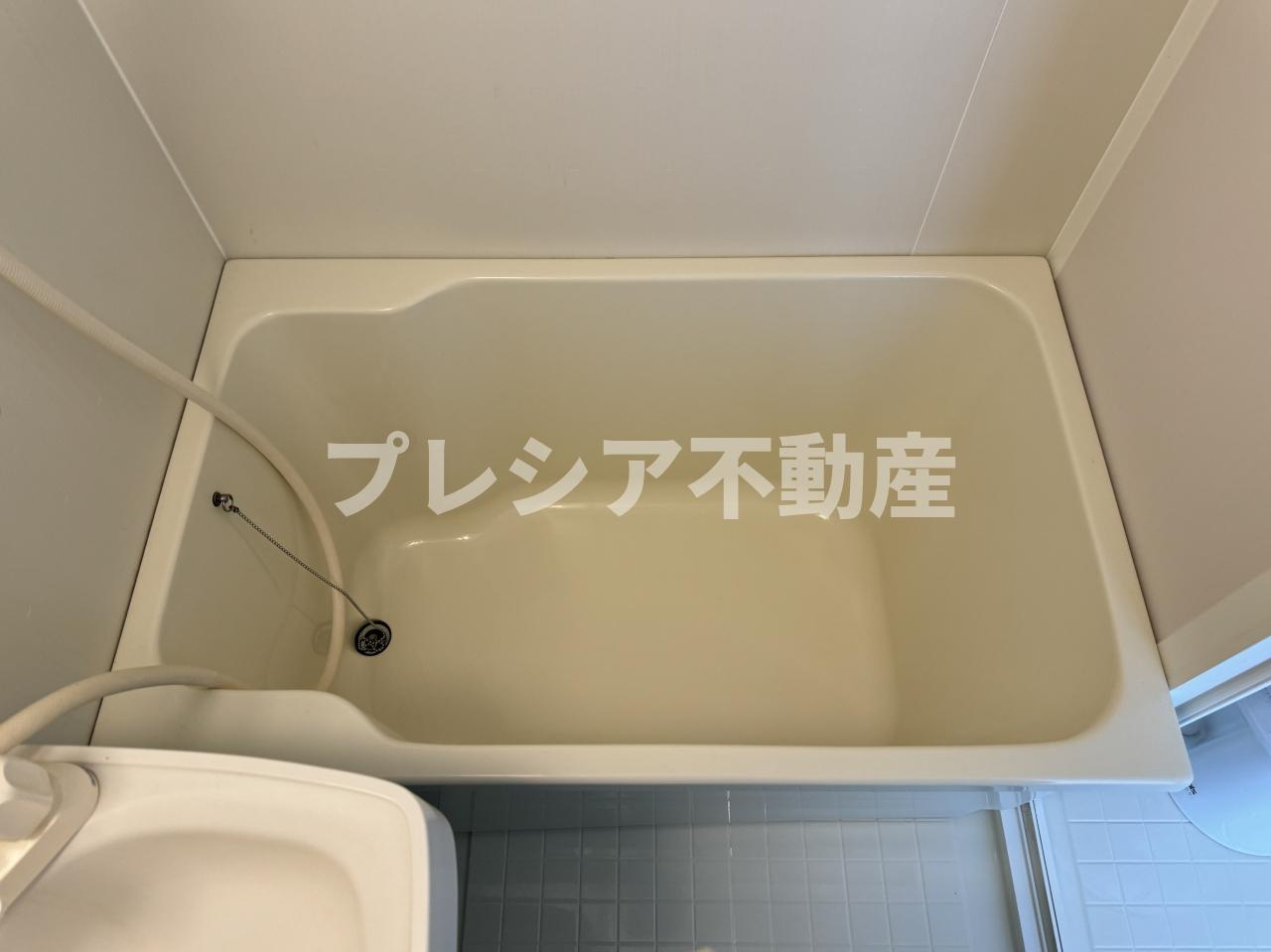レジデンシア甲子園口の浴室