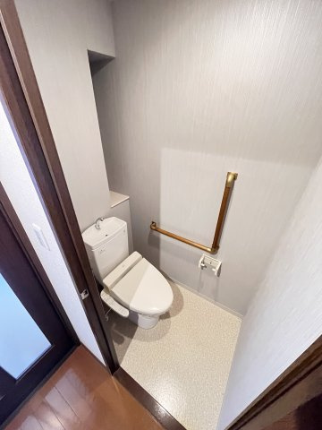 大阪市城東区今福西１丁目の賃貸マンションのトイレ
