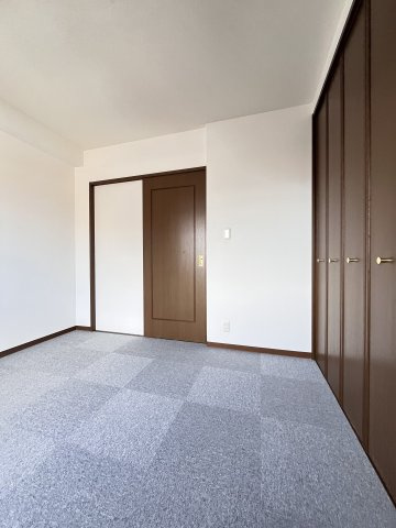 大阪市城東区今福西１丁目の賃貸マンションの居間・リビング