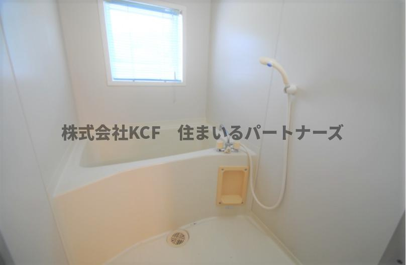 グランデール長園Bの浴室|きれいなお風呂です