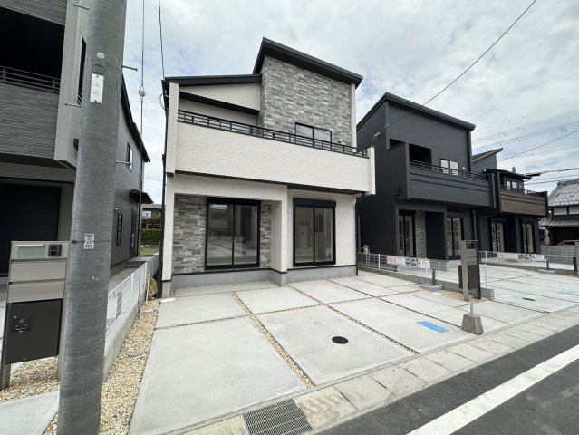 ◆全１５区画新築分譲地◆ゆったり３ＬＤＫ◆並列駐車２台可能◆ブルーミングガーデン大津市下阪本４丁目の駐車場|駐車場