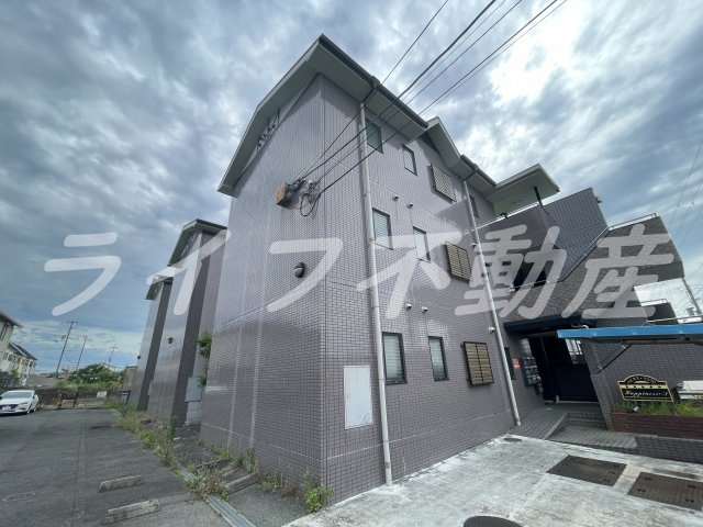 ハピネス2000の外観|外観は落ち着いています