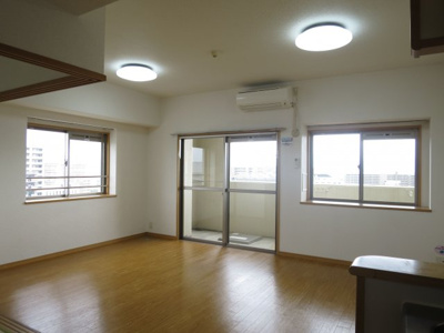 【居間・リビング】 | リファレンス箱崎　プライスホームなら仲介手数料0円！