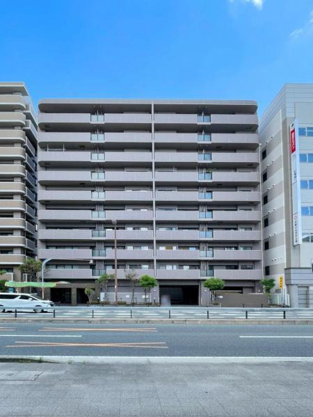 アヴェーレ守口の外観|新しい生活にいかがでしょうか？外観はお住まいの顔になります。こだわりたいポイントですね。水回りリフォームやリノベーションも承ってます。
■現地見学・資金計画相談・住宅ローン相談もお問合せ受付中■